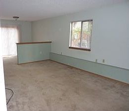 2nd image of 1718 N Chestnut St APT B