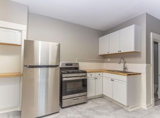 1300 Broadway Ave NW #2, Grand Rapids, MI 49504