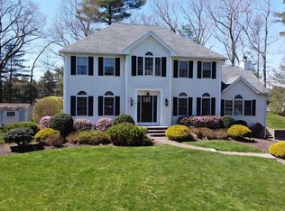 4 Thornton Cir, Middleton, MA 01949