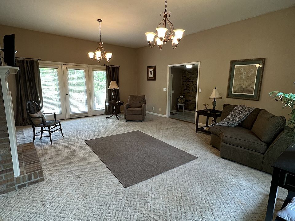 104 Sky St, Lafayette, TN 37083 Zillow