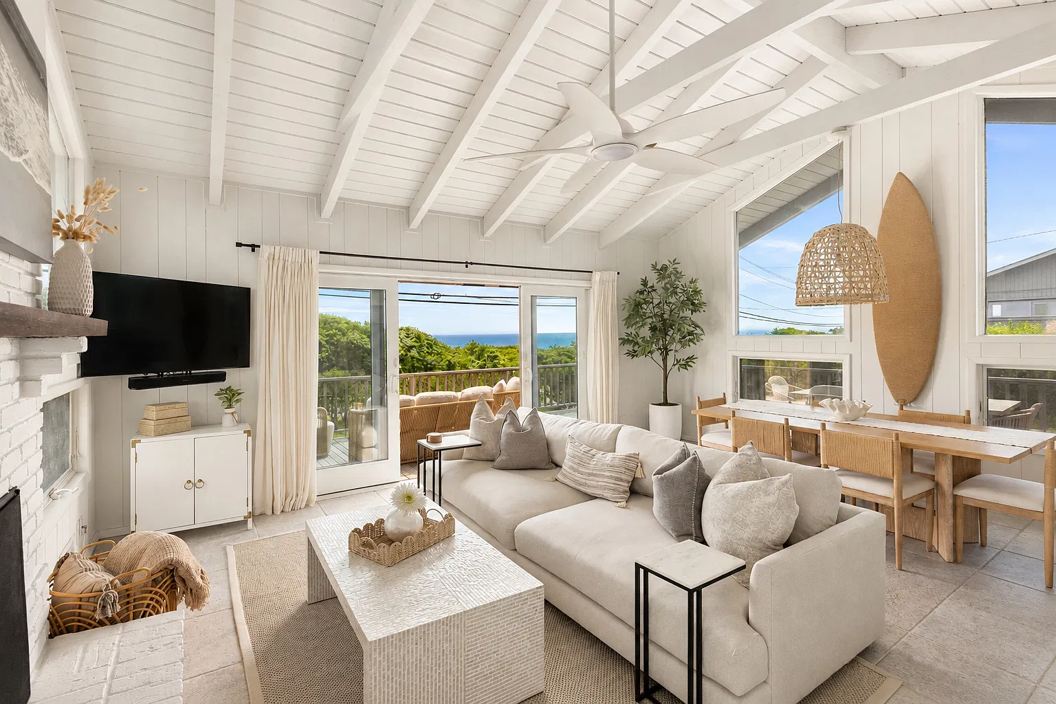 Ocean-View Hither Hills Retreat — Photo 4