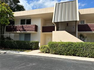 2701 S Palm Aire Dr APT 104, Pompano Beach, FL 33069