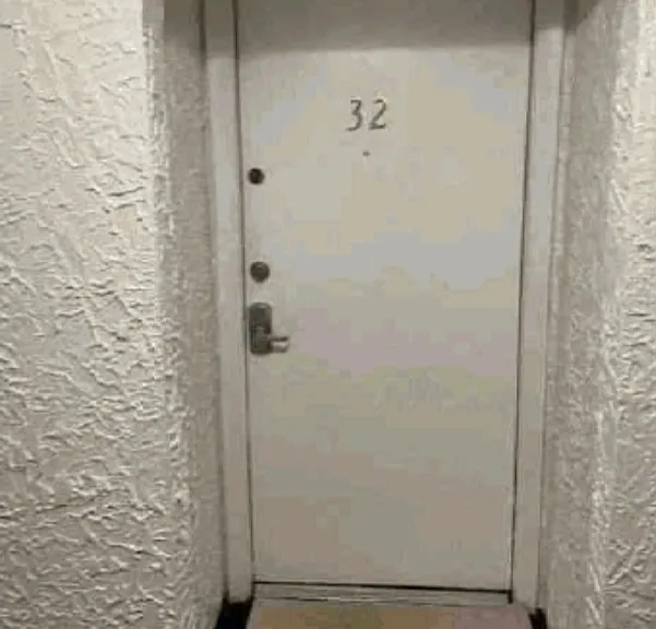 17 Shadowbrook Ln #32 — Photo 9