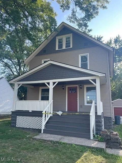 1664 Shannon Rd photo 1