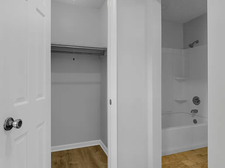8605 Amerivan Dr — Photo 27