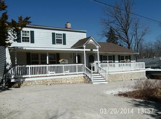 63 Martinda Ln, Branson West, MO 65737