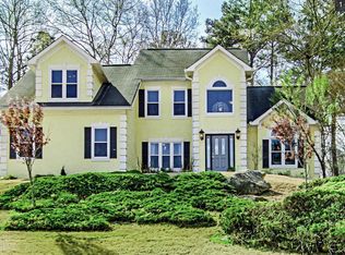 290 Butterfield Ln, Fayetteville, GA 30214