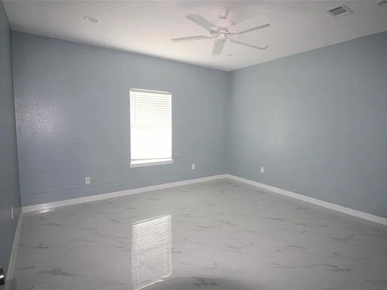 956 County Road 281 — Photo 5