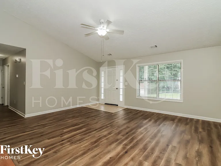 3765 Willow Ridge Rd — Photo 4