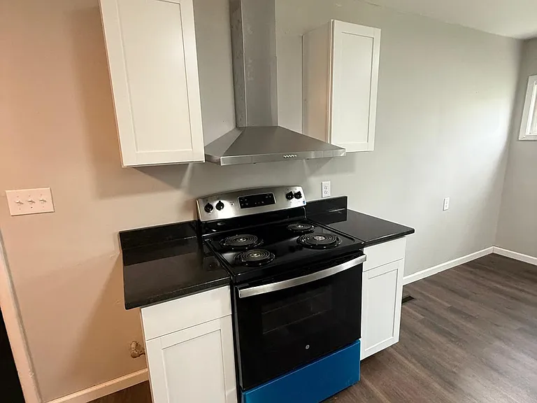 2282 Dawnlight Ave — Photo 4