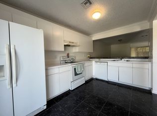 781 Crystal Lake Dr, Pompano Beach, FL 33064