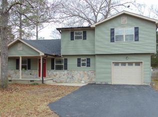 30 Pegram Cir, Fort Oglethorpe, GA 30742