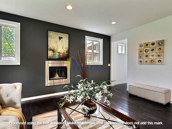 2nd image of 652 17th Ave W