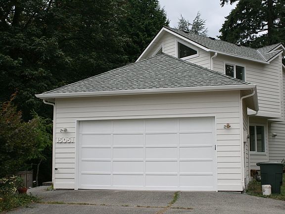 2nd image of 15051 SE 46th St