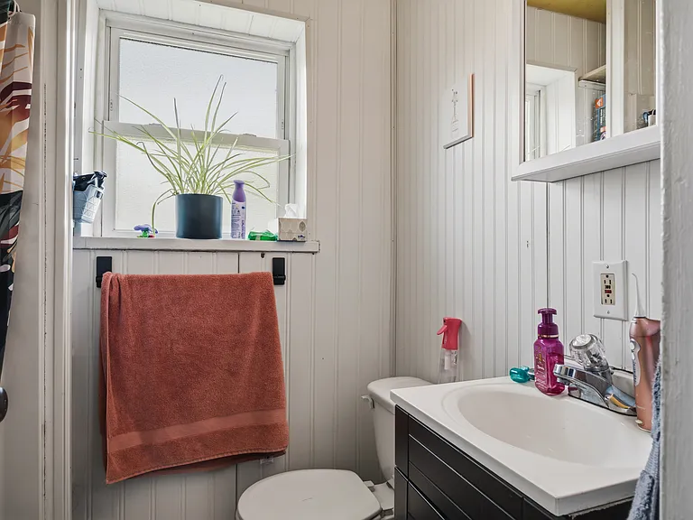 707 S Main St #B2 — Photo 12