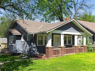 112 N Ash Ave, Independence, MO 64053