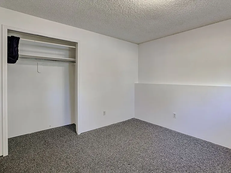1909 McAllister Ct — Photo 18