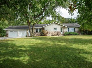 1281 270th St, Janesville, IA 50647