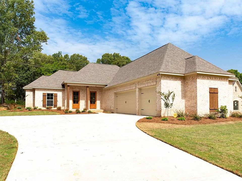 1st image of 147 Camden Lake Dr