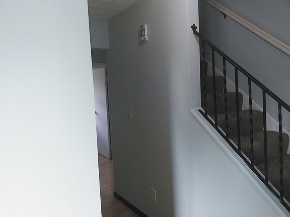 2nd image of 1696 Nestling Dr