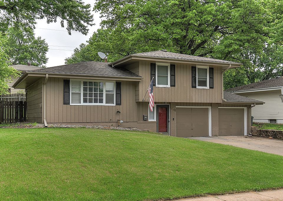 1st image of 9166 Meadow Dr