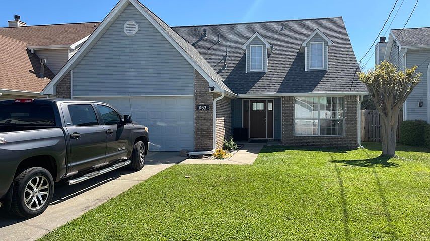 1st image of 463 Sandy Ridge Cir