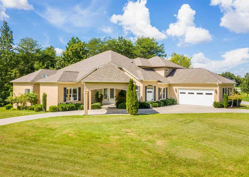 1st image of 3109 Laurel Oaks Dr NW