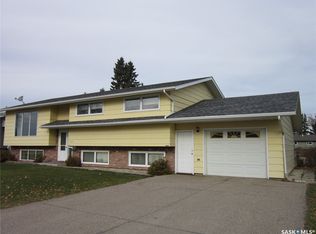 210 1st St N, Wakaw, SK S0K4P0