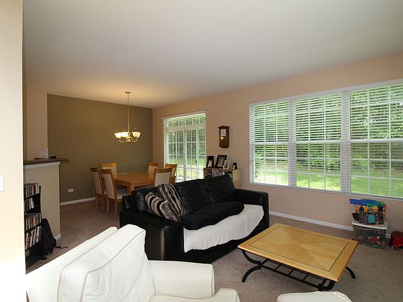 4th image of 1374 W Alder Creek Dr #2