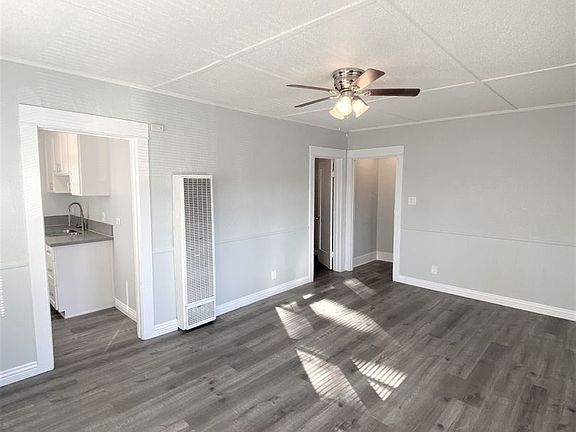 5th image of 1927 E 8th St #6326431