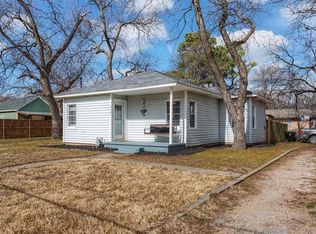 310 E Liberty St, Pilot Point, TX 76258