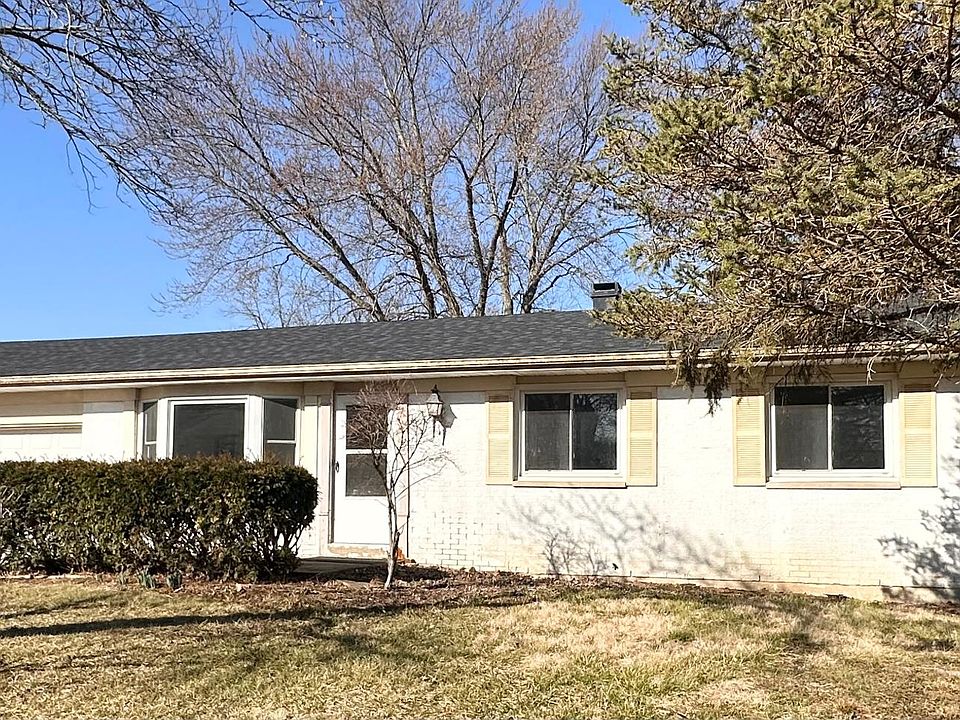 1st image of 715 Talowood Dr