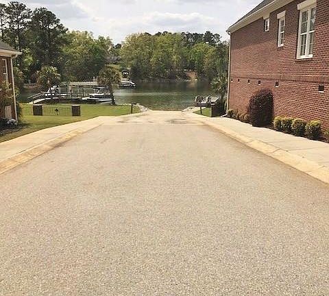 5th image of 216 Palm Lake Dr