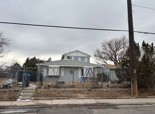 3424 Ridge Rd, Cheyenne, WY 82001