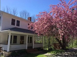 464 Sand Hill Rd, Asheville, NC 28806