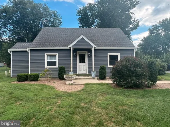 9215 Brentsville Rd, Manassas, VA 20112
