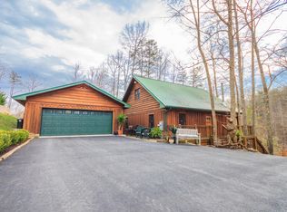 955 Whitman Hollow Rd, La follette, TN 37766
