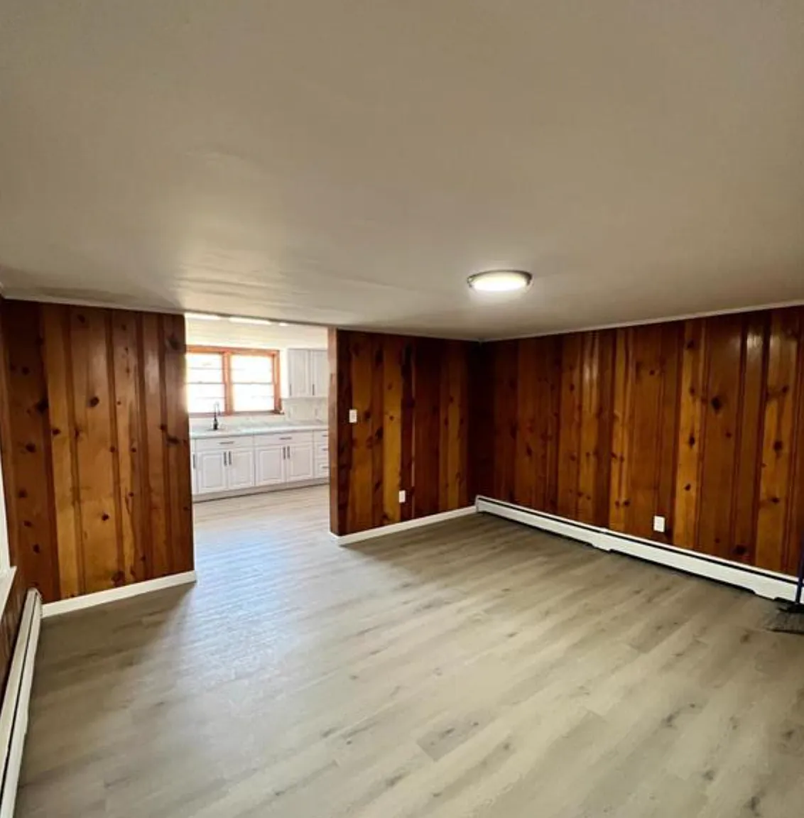 5 bed, 2188 sqft, $2,900 — Photo 4