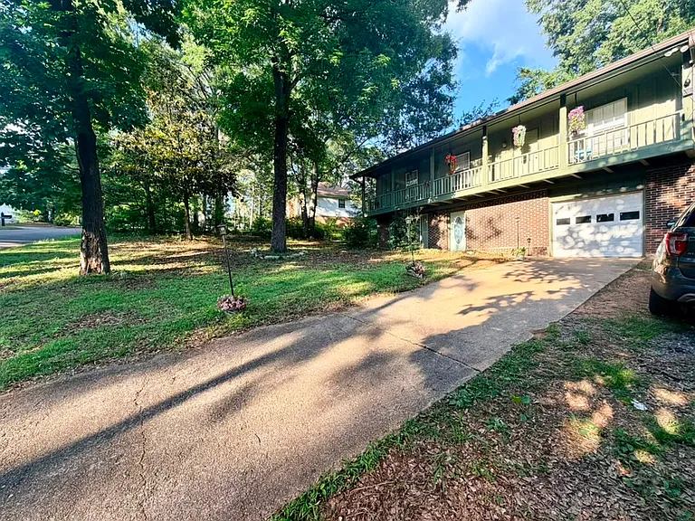 2313 Applewood Dr — Photo 26