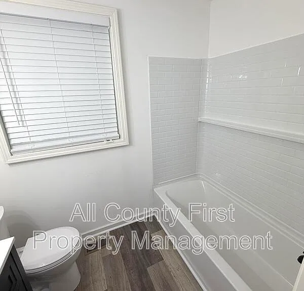 2101 Holly Hill Dr — Photo 7
