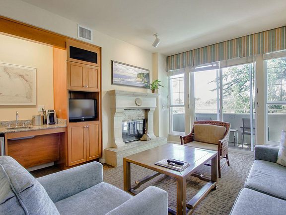 4th image of 4100 Cabrillo Hwy #103