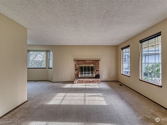 4th image of 10626 NE 123rd Street