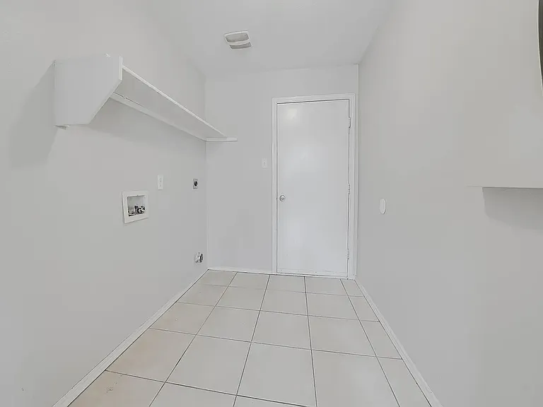 329 Highland Glen Dr — Photo 30