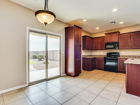 5th image of 30069 N Oak Dr