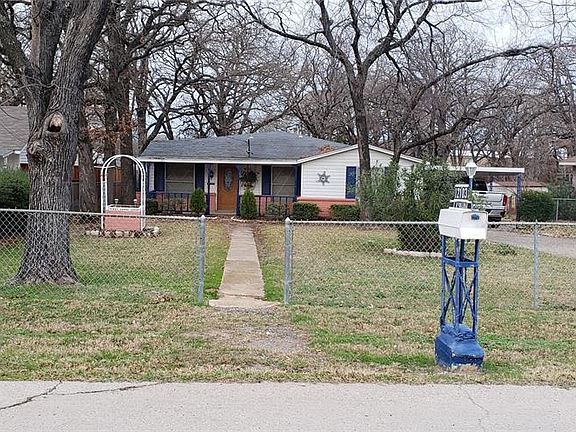 2nd image of 12103 Hayes Ln