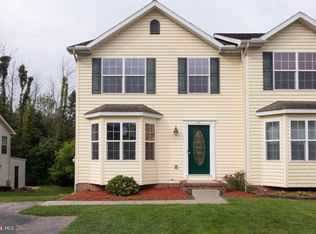 97 Hemlock Dr, Hanover, PA 17331