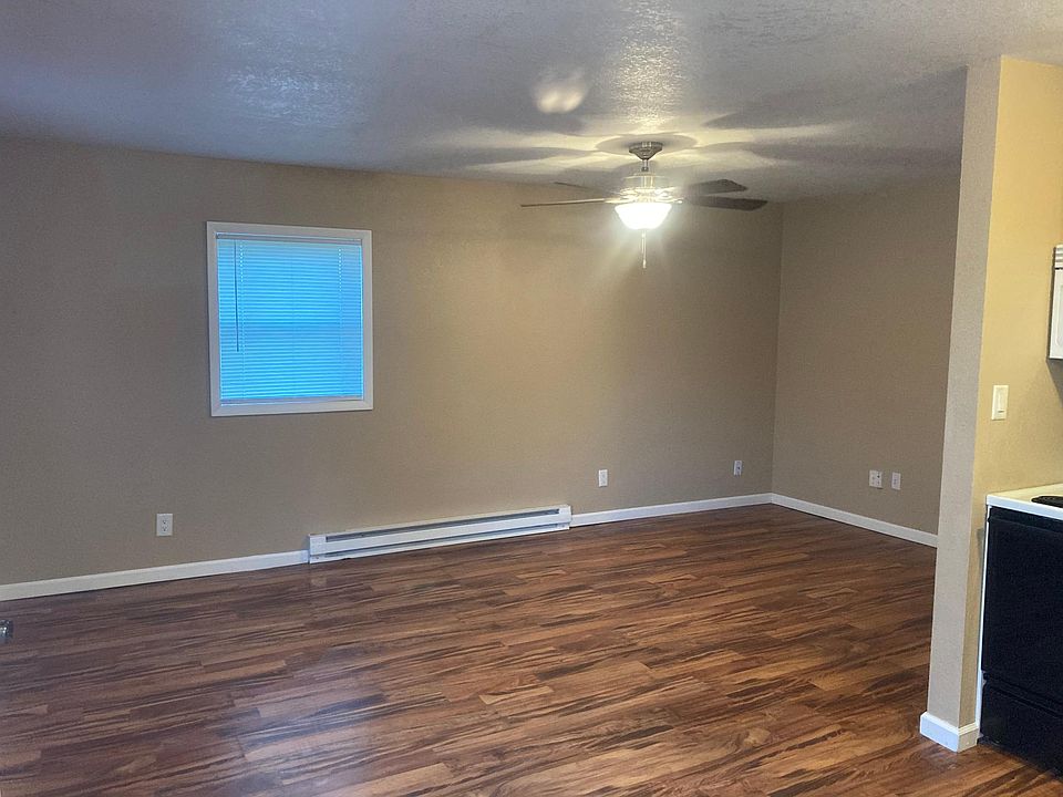 2nd image of 1506 Avenue A #2