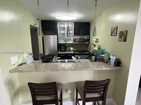 800 N Miami Ave, Miami, FL