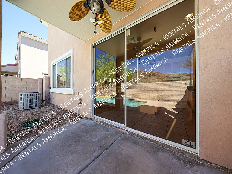 528 W Mountain Sage Dr — Photo 45