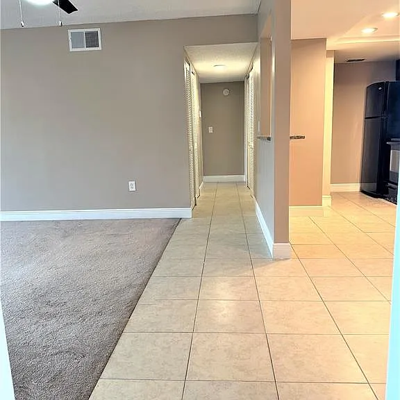 5057 Vineland Rd #5057 — Photo 3